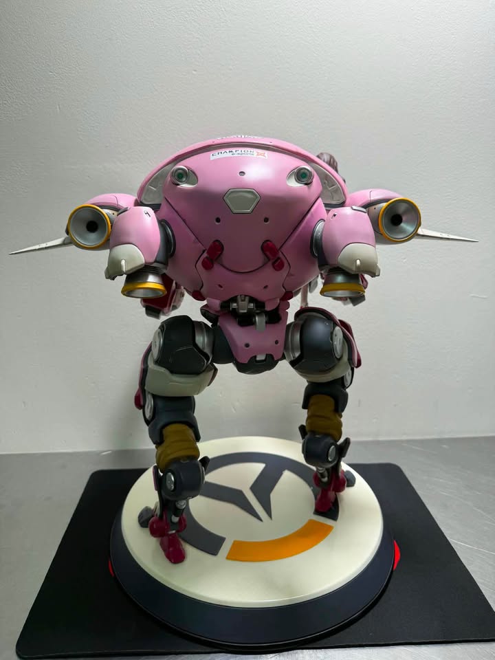 Blizzard Overwatch 1/6 Scale D.Va & Tokki
