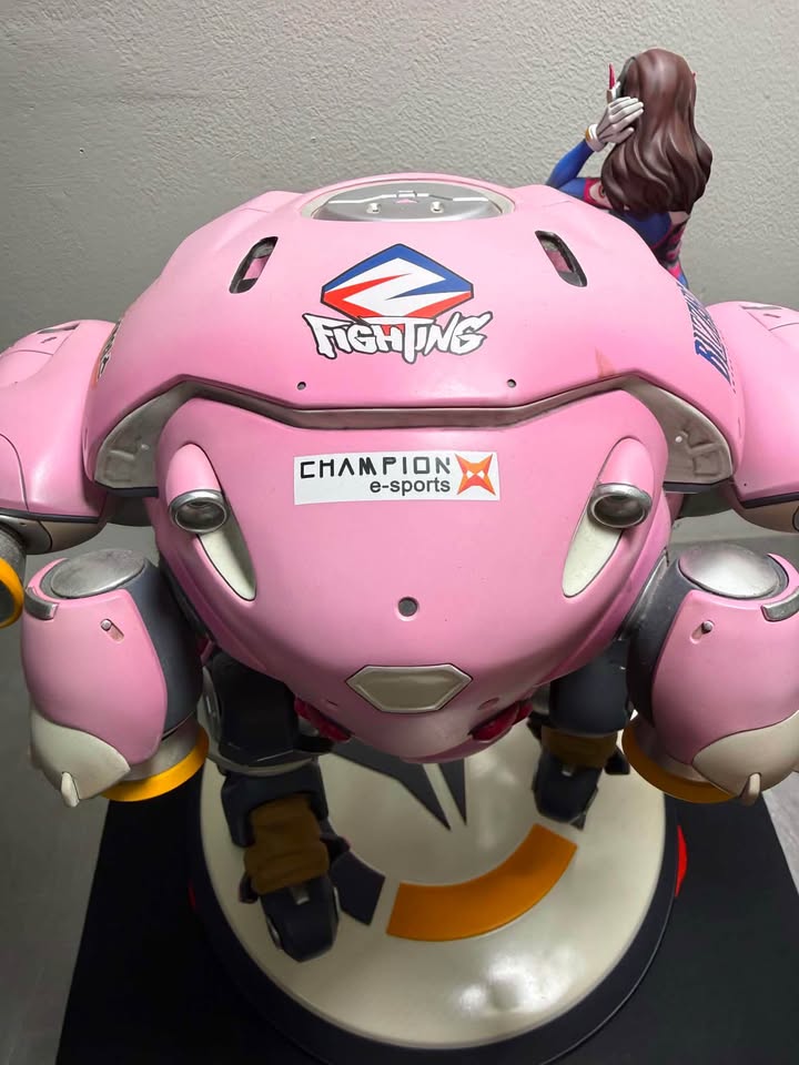 Blizzard Overwatch 1/6 Scale D.Va & Tokki