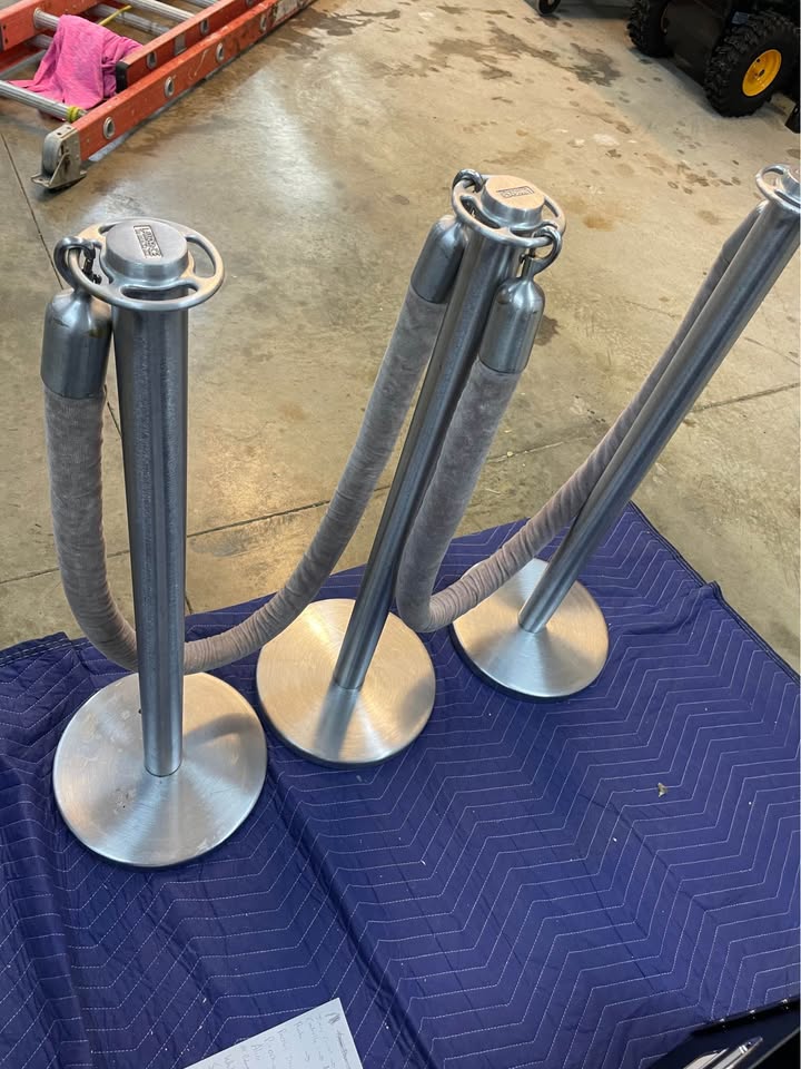 Stanchion Rope Barriers