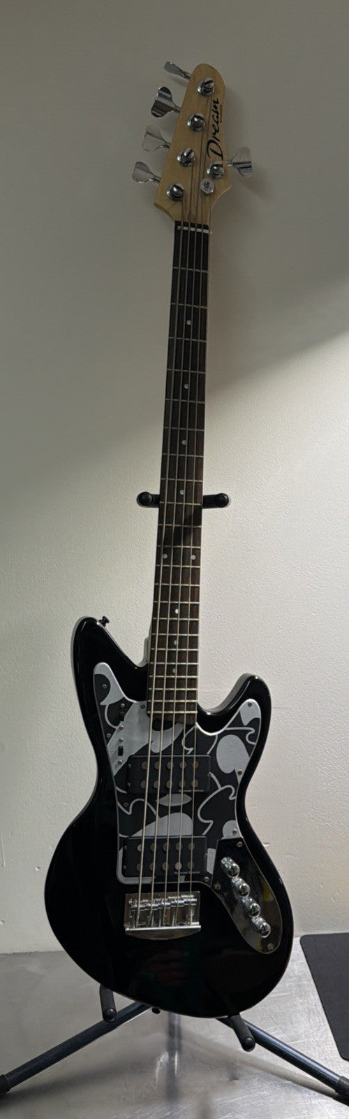 Dream Studios Maverick 5 Guitar - 2010s Era, Ebony - Needs Nut Replaced