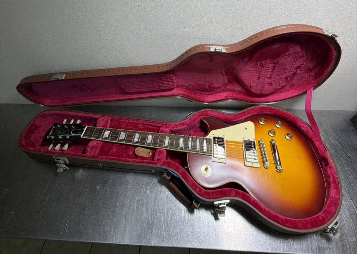 Epiphone 1959 Les Paul Standard Reissue Electric Guitar - Deep Cherry Sunburst